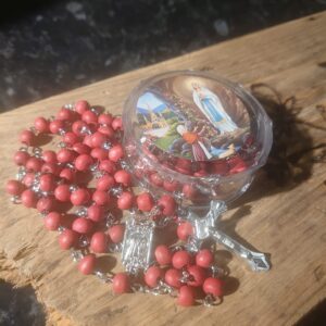 różaniec w pudełku